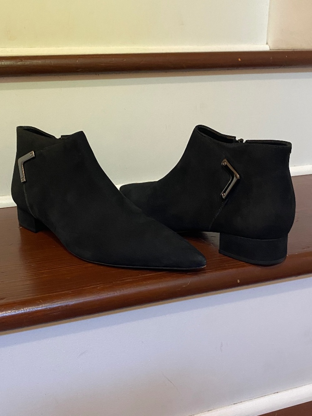 Made in Spain Genuine Suede Leather Ankle Pointed Toe Flat Booties Black Size 8